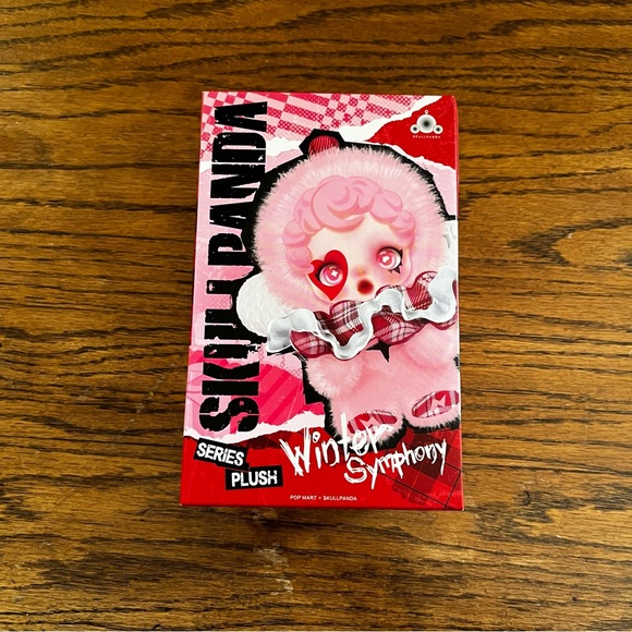 Skull Panda Winter Symphony Rock On Series Plush Doll Keychain - Picture 2 of 7